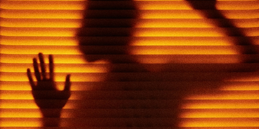 Broken Glasses – An Erotic Story